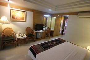 Phi Phi Banyan Villa