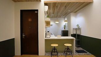 CHAOS BOUTIQUE HOTEL