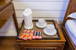 Les Fleurs Bangkok Hostel