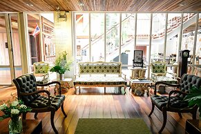 Nanda Heritage Hotel