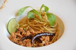 Nanda Heritage Hotel