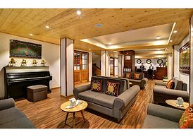 Summit Swiss Heritage Hotel & Spa