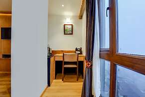 Summit Swiss Heritage Hotel & Spa
