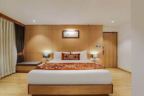 Summit Swiss Heritage Hotel & Spa