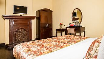 Summit Swiss Heritage Hotel & Spa