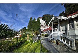 Summit Swiss Heritage Hotel & Spa