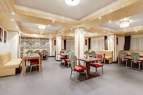 Summit Swiss Heritage Hotel & Spa