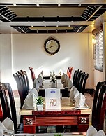 Summit Golden Crescent