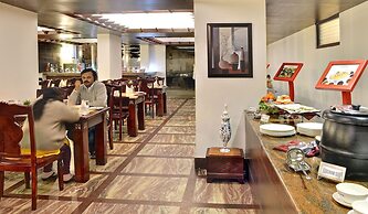 Summit Golden Crescent