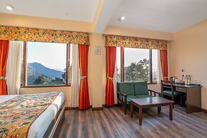 Summit Namnang Courtyard & Spa