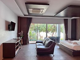 Phi Phi Cliff Beach Resort