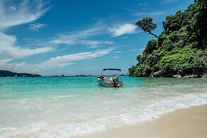 Phi Phi Cliff Beach Resort