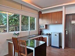 Phi Phi Cliff Beach Resort