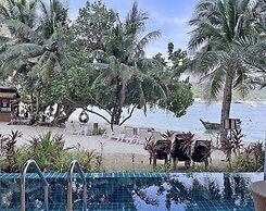 Phi Phi Cliff Beach Resort