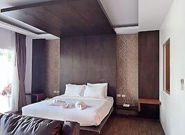 Phi Phi Cliff Beach Resort