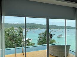 Phi Phi Cliff Beach Resort