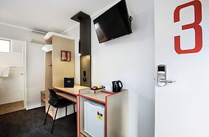 Nightcap at Jamison Hotel