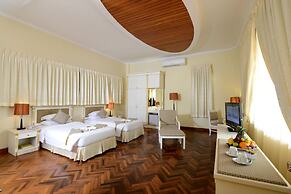 Mount Pleasant Hotel