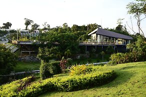 Mount Pleasant Hotel