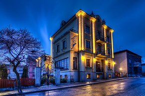 Hotel Pałac Wiśniewski