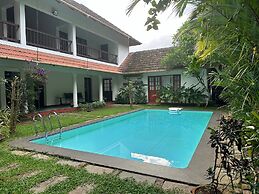The Villa Romantica