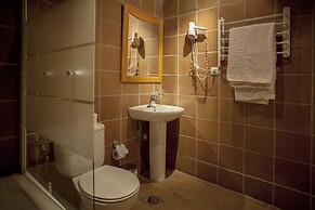 Apartamentos Turísticos BOABDIL