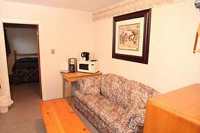 Patterson Kaye Resort on Lake Muskoka