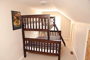 Patterson Kaye Resort on Lake Muskoka