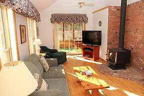 Patterson Kaye Resort on Lake Muskoka