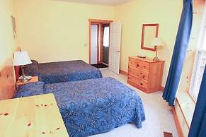 Patterson Kaye Resort on Lake Muskoka