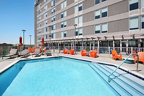 Aloft Greenville Downtown