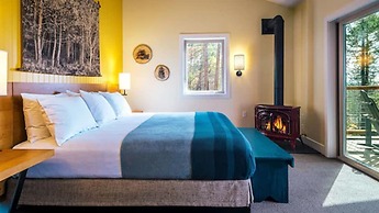 Rush Creek Lodge and Spa at Yosemite