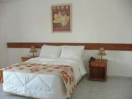 Hotel Tres Palmeiras