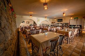 Hotel Tres Palmeiras