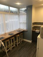 Shores Holiday Apartments