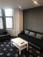 Shores Holiday Apartments