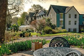 Lakeside Hotel & Spa