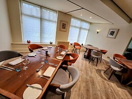 Lakeside Hotel & Spa