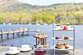 Lakeside Hotel & Spa