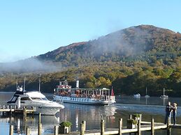 Lakeside Hotel & Spa