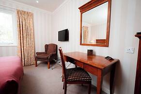 Lakeside Hotel & Spa