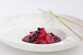 Lakeside Hotel & Spa