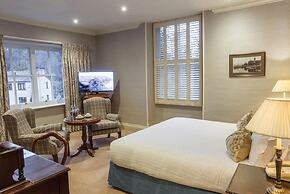 Lakeside Hotel & Spa