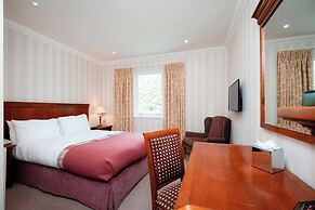 Lakeside Hotel & Spa