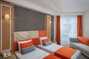 Golden Orange Hotel