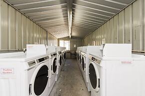 Billabong Backpackers Resort