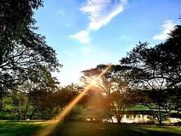 Sabi River Sun Resort