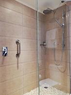 Sabi River Sun Resort