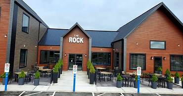 Holiday Inn Express & Suites St John's Airport by IHG