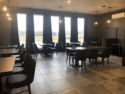 Holiday Inn Express & Suites St John's Airport by IHG